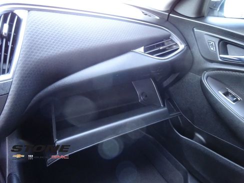 Used 2018 Chevrolet Malibu LT FWD image 28