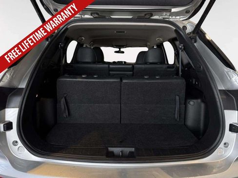 Used 2024 Mitsubishi Outlander FWD image 32