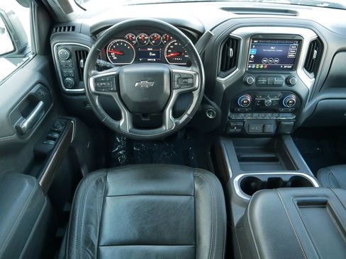 Used 2019 Chevrolet Silverado 1500 LT Trail Boss image 15