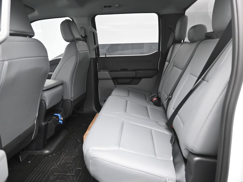 New 2025 Ford F350 XL AWD/4WD image 7