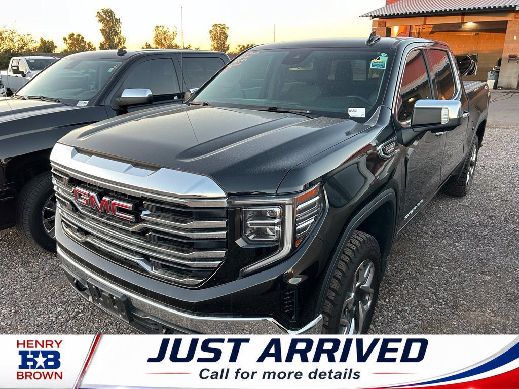 Used 2024 GMC Sierra 1500 SLT w/ SLT Convenience Package AWD/4WD image 1