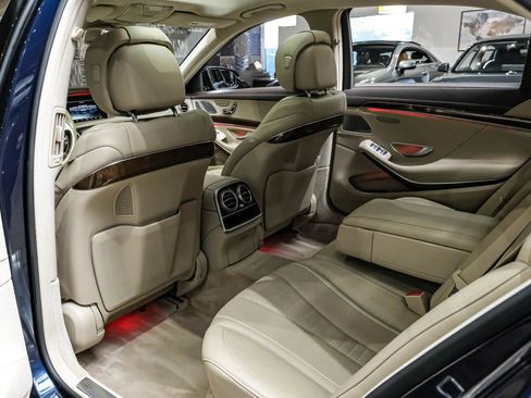 Used 2015 Mercedes-Benz S 550 4MATIC Sedan image 37