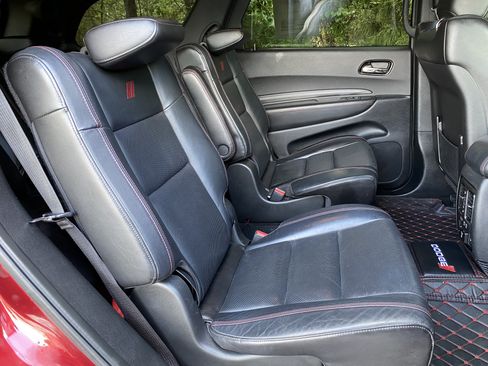Used 2022 Dodge Durango R/T w/ Blacktop Package AWD/4WD image 34