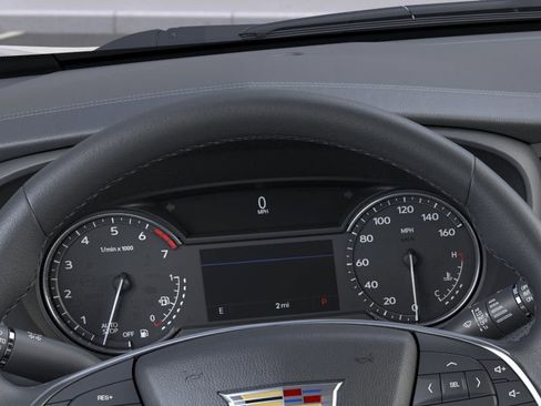 New 2026 Cadillac XT5 Luxury image 18