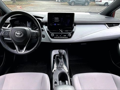 Used 2023 Toyota Corolla SE image 7
