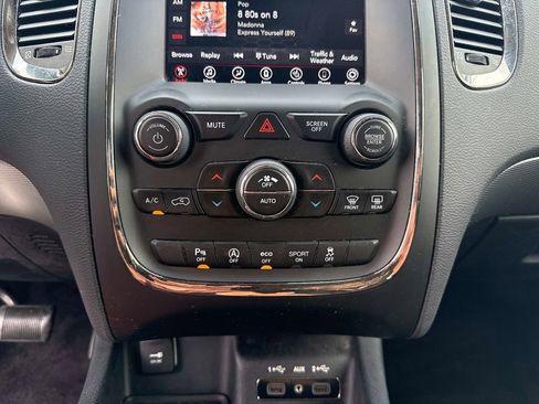 Used 2018 Dodge Durango GT image 29
