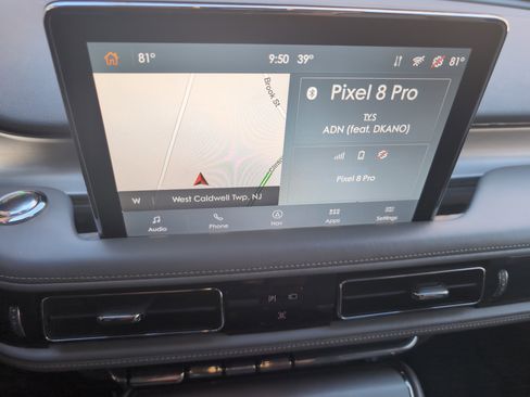 Used 2020 Lincoln Aviator Reserve w/ Elements Package Plus image 25