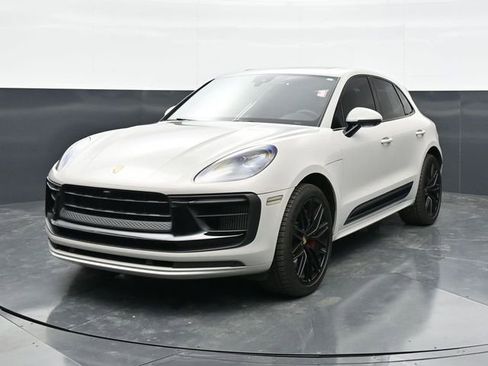 Used 2022 Porsche Macan GTS AWD/4WD image 5