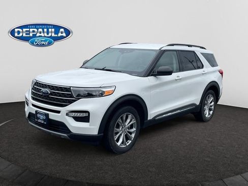 Certified 2023 Ford Explorer XLT w/ Equipment Group 202A AWD/4WD image 1