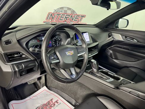 Used 2022 Cadillac CT4 Luxury w/ Sun And Sound Package image 10