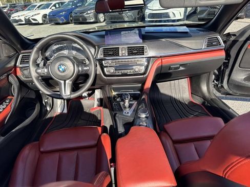 Used 2019 BMW M4 Convertible w/ Competition Package image 19