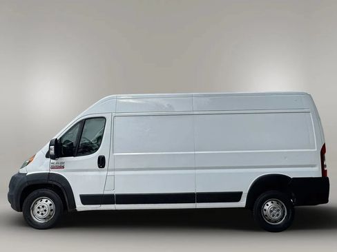 Used 2020 RAM ProMaster 2500 FWD image 3