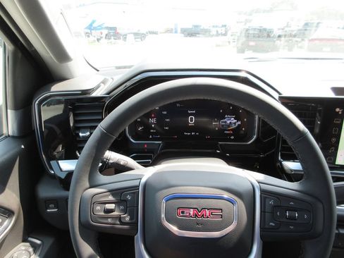 New 2026 GMC Sierra 2500 SLE w/ SLE Value Package; AWD/4WD image 19
