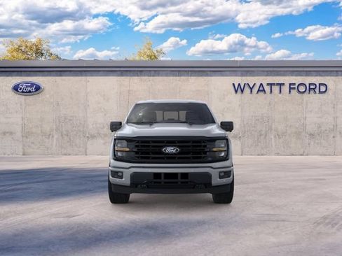 New 2026 Ford F150 XLT w/ Equipment Group 302A MID AWD/4WD image 7