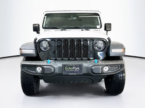 Used 2023 Jeep Wrangler Unlimited w/ Cold Weather Group AWD/4WD image 2