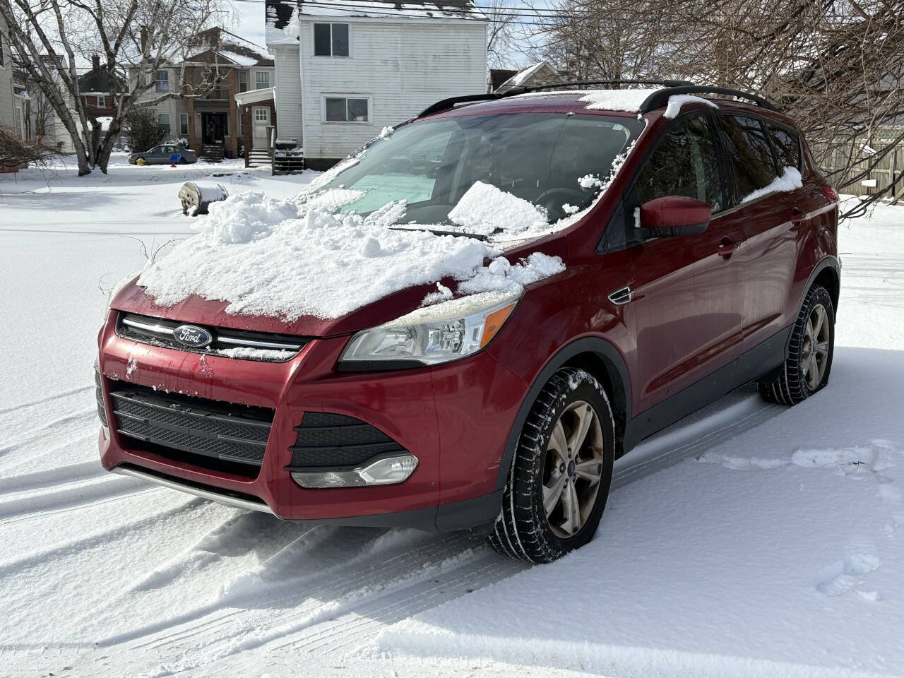 Used 2013 Ford Escape SE AWD/4WD image 2