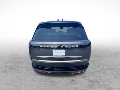 Used 2024 Land Rover Range Rover SE AWD/4WD image 6