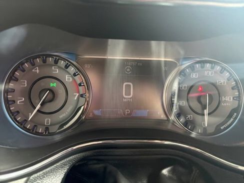 Used 2016 Chrysler 200 S w/ Navigation & Sound Group I FWD image 26