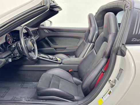 Used 2024 Porsche 911 Targa 4 GTS w/ Premium Package image 15