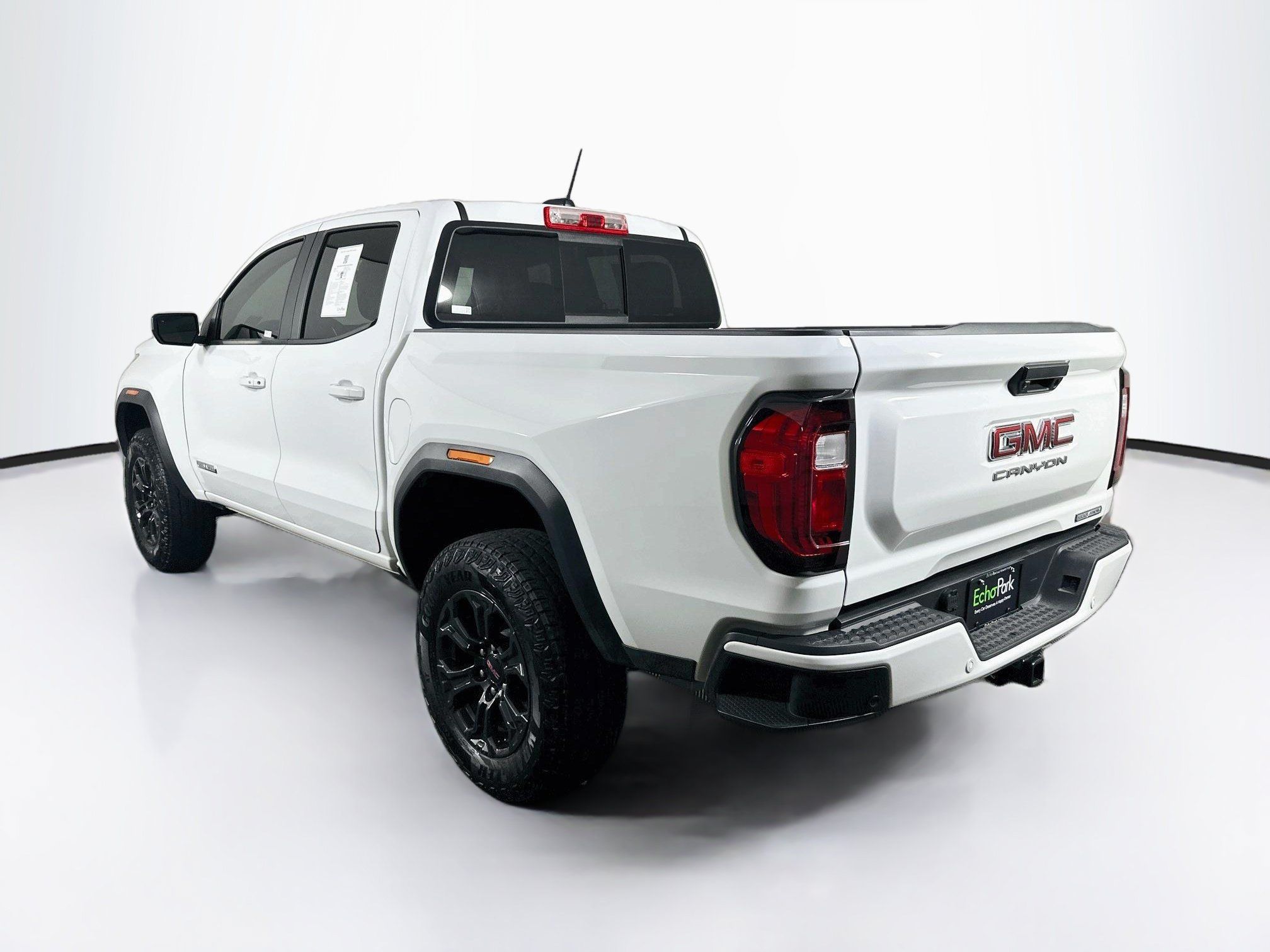 Used 2025 GMC Canyon Elevation w/ Convenience Package RWD image 5