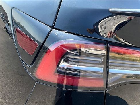 Used 2022 Tesla Model Y Performance AWD/4WD image 30