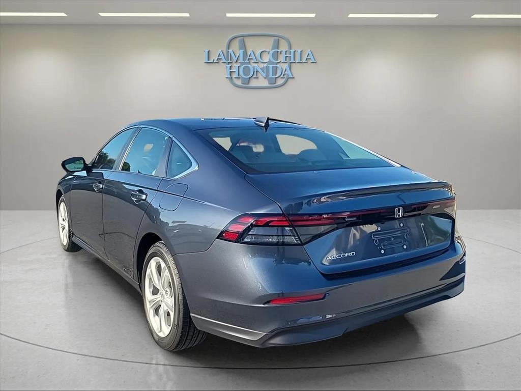 Used 2025 Honda Accord LX image 3