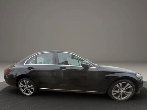 Used 2016 Mercedes-Benz C 300 4MATIC Sedan image 3