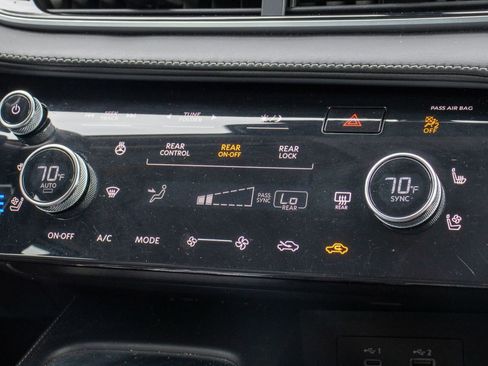 Used 2022 INFINITI QX60 Luxe w/ Cargo Package image 25