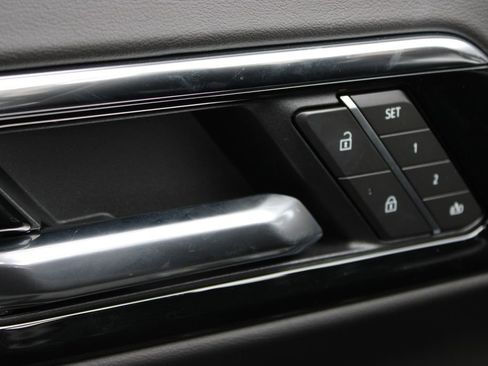 New 2025 Chevrolet Tahoe LT w/ Comfort Package image 40