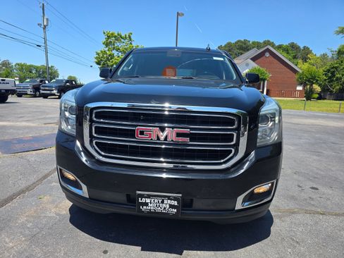 Used 2018 GMC Yukon SLT RWD image 2
