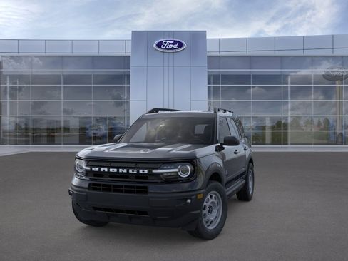 New 2024 Ford Bronco Sport Outer Banks AWD/4WD image 2