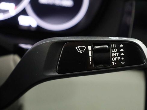 Certified 2023 Porsche Cayenne Coupe image 29