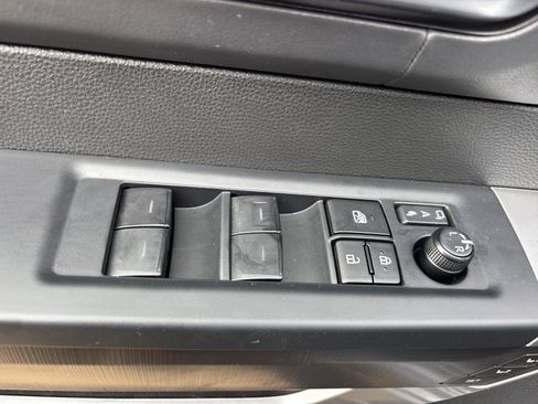 Used 2025 Toyota Tundra Platinum image 24