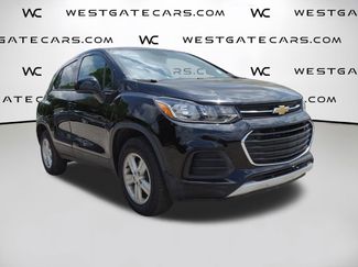 Used 2020 Chevrolet Trax LS w/ Tint and Cruise Package video 2