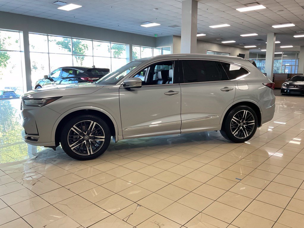 Used 2026 Acura MDX w/ Advance Package AWD/4WD image 4