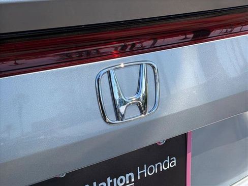 Used 2025 Honda Civic Sport image 29