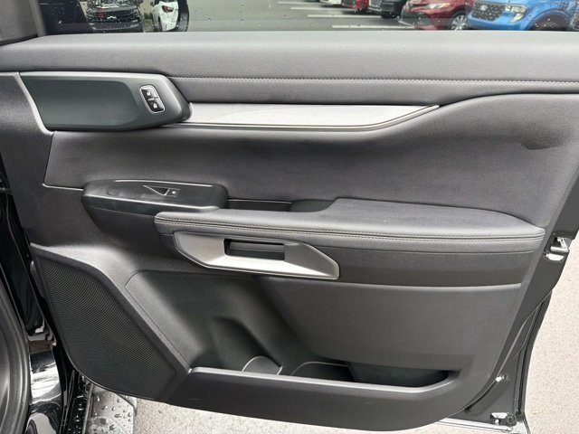 Used 2025 Ford Ranger Lariat AWD/4WD image 16