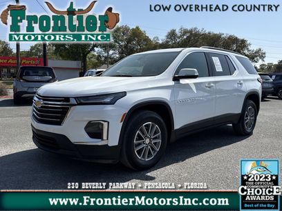 Used 2023 Chevrolet Traverse LT