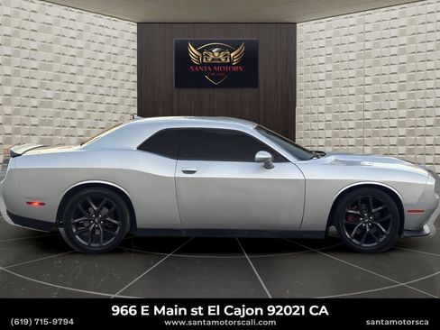 Used 2021 Dodge Challenger GT w/ Driver Convenience Group image 10