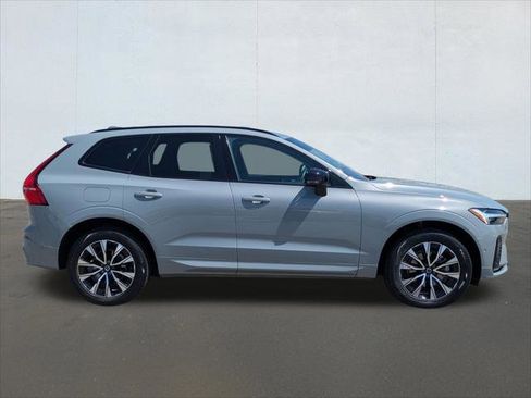 New 2026 Volvo XC90 T8 Plus w/ Protection Package AWD/4WD image 6