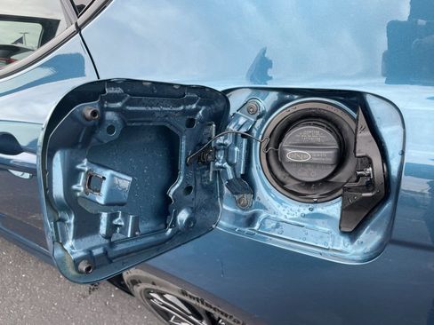 Used 2025 Toyota Camry SE image 52