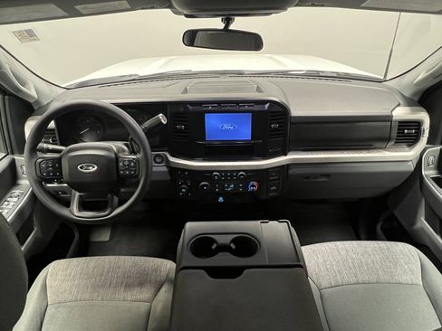 Used 2024 Ford F250 XLT image 14