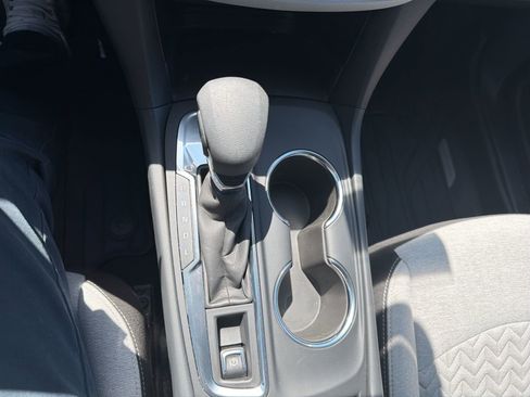 Used 2024 Chevrolet Equinox LS w/ LS Convenience Package image 16