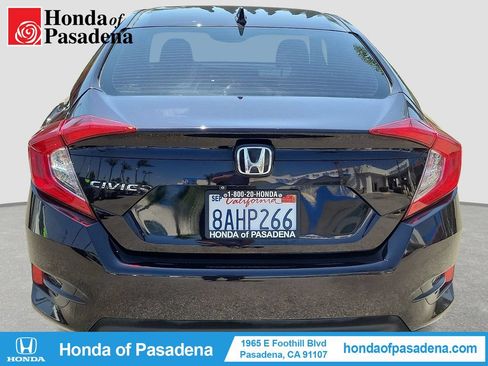 Used 2017 Honda Civic EX image 4