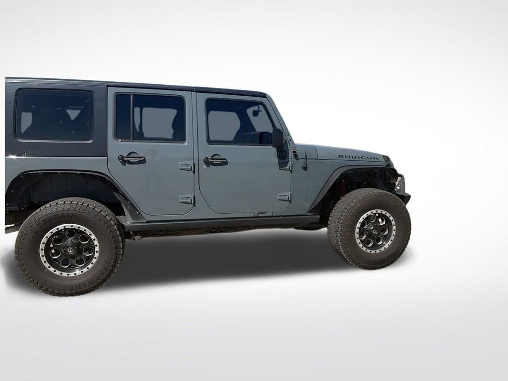 Used 2014 Jeep Wrangler Unlimited Rubicon w/ Connectivity Group AWD/4WD image 6