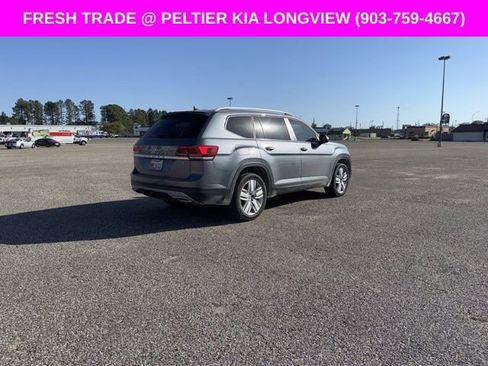 Used 2019 Volkswagen Atlas SE w/ Towing Package image 5