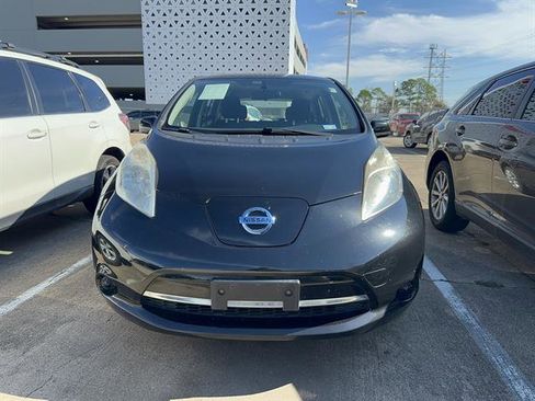 Used 2015 Nissan Leaf S w/ Charge Package image 2