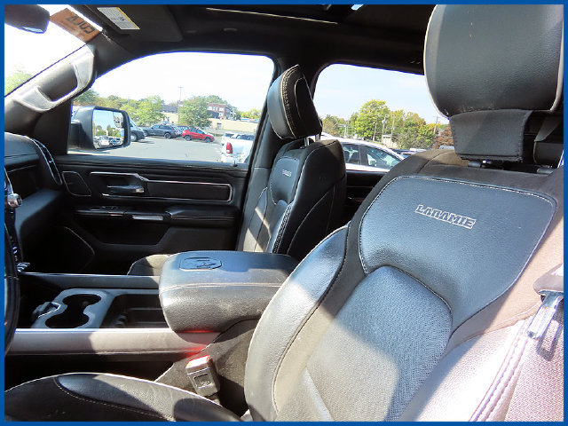 Used 2023 RAM 1500 Laramie AWD/4WD image 13