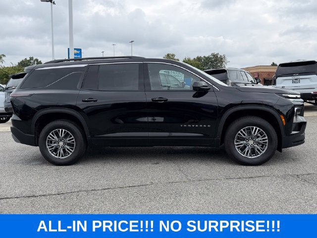 New 2027 Chevrolet Traverse LT w/ Driver Confidence Package FWD image 25