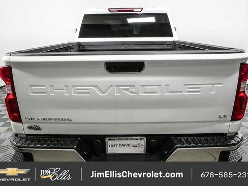 Used 2024 Chevrolet Silverado 2500 LT AWD/4WD image 24